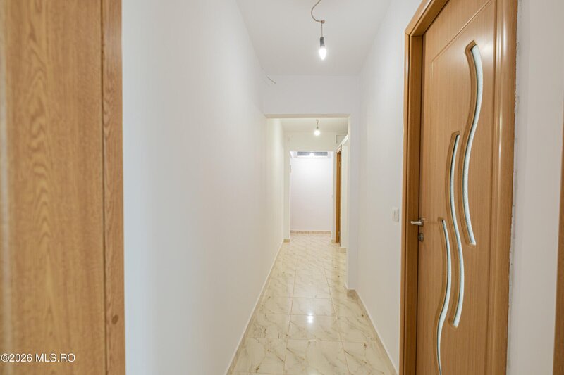 Constanta, apartament 3 camere, zona Tomis III,